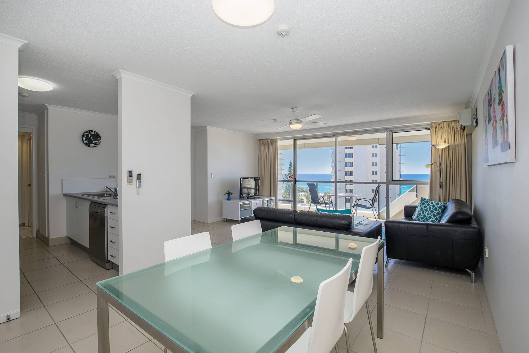 One Bedroom Apartments in Surfers Paradise Apartments